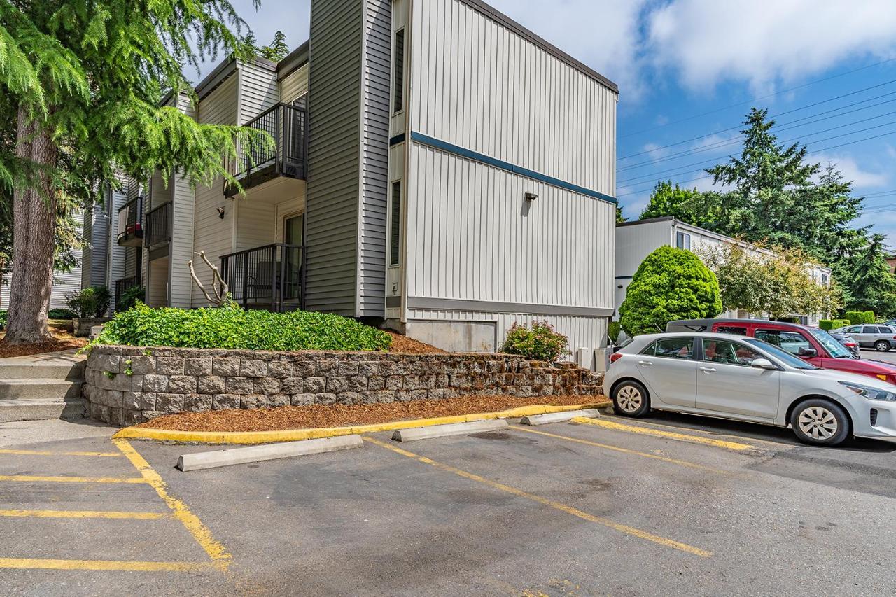 Beautiful And Cozy One Bedroom Apartment -Wifi, Bbq, Patio, Dog Park, Close To Greenlake And Northgate Seattle Exterior foto